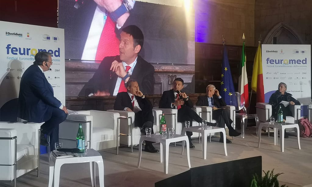 Investiamo sulla connettività per aiutare a superare il digital divide